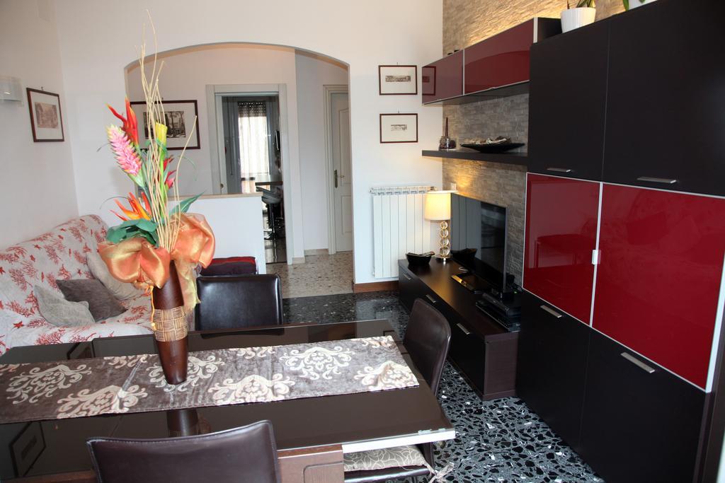 A Casa Di Simone A Viareggio Apartment Екстериор снимка
