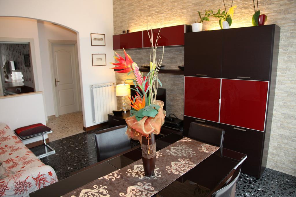 A Casa Di Simone A Viareggio Apartment Екстериор снимка