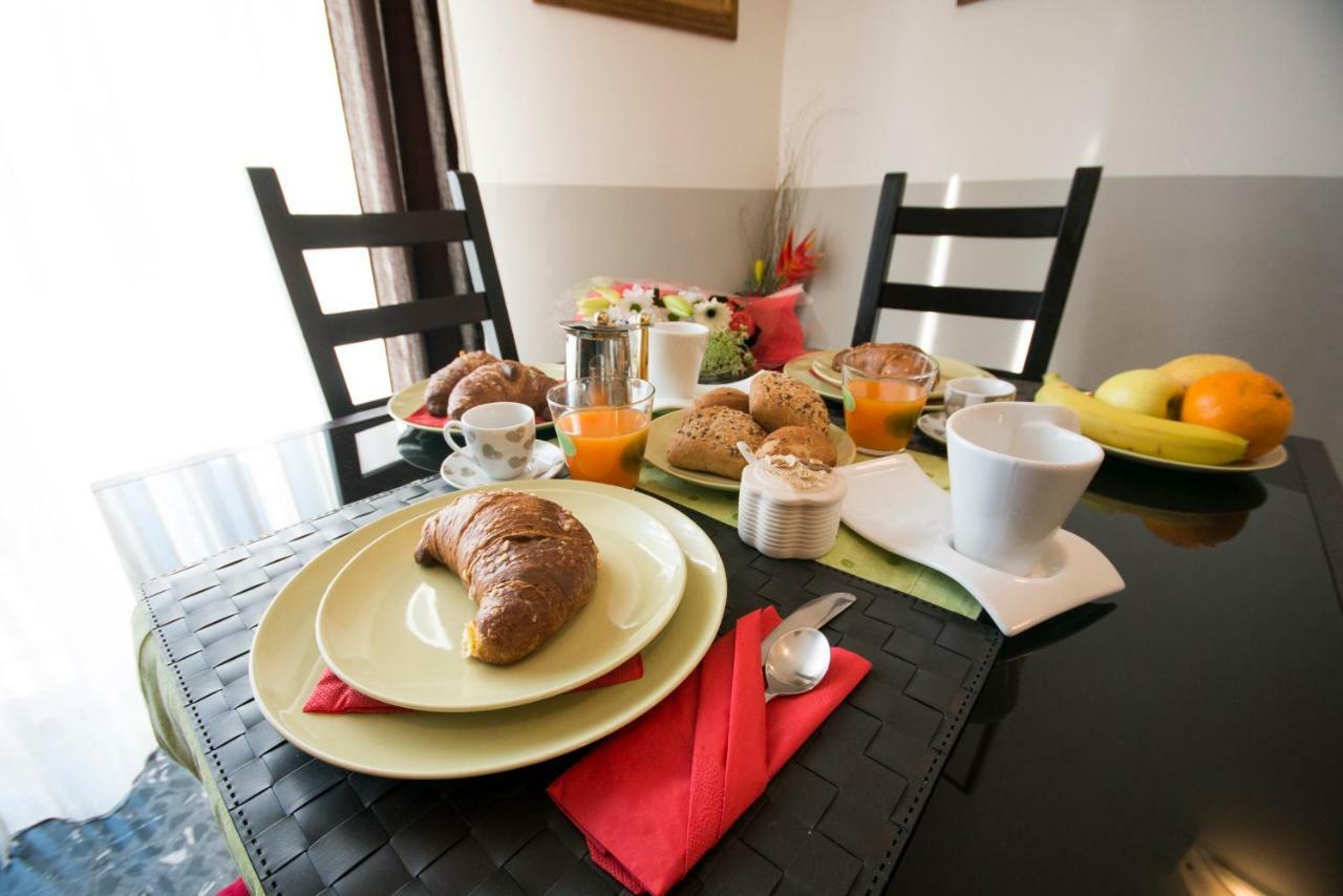 A Casa Di Simone A Viareggio Apartment Екстериор снимка
